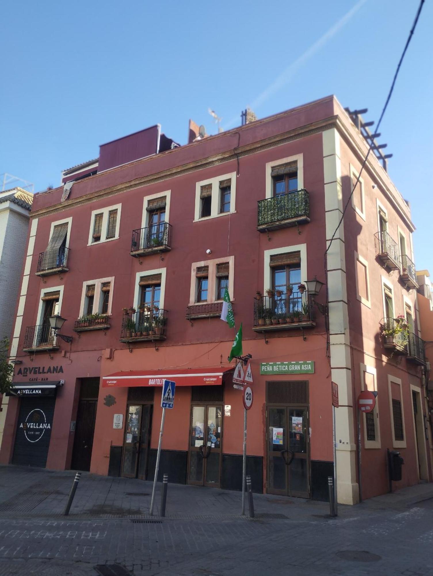 Atico Centrico Plaza Moravia ,san Julian. Appartement